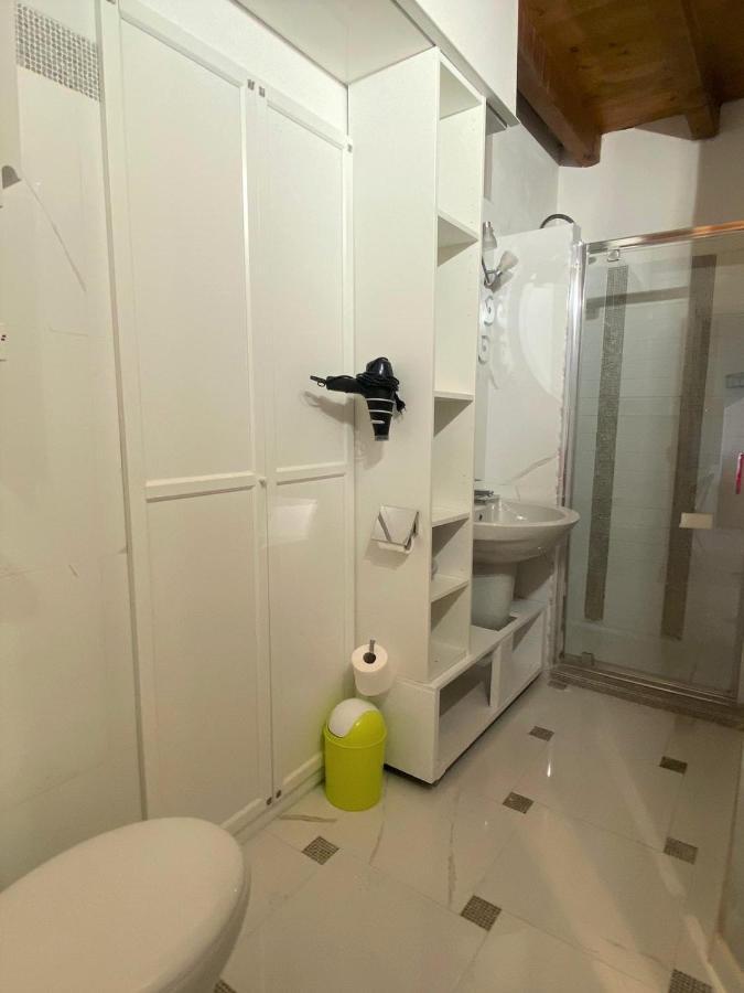 Luxury Apartments - Le Fate - Residence With Pool 마네르바 델 가르다 외부 사진