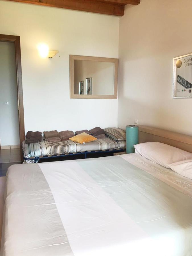 Luxury Apartments - Le Fate - Residence With Pool 마네르바 델 가르다 외부 사진