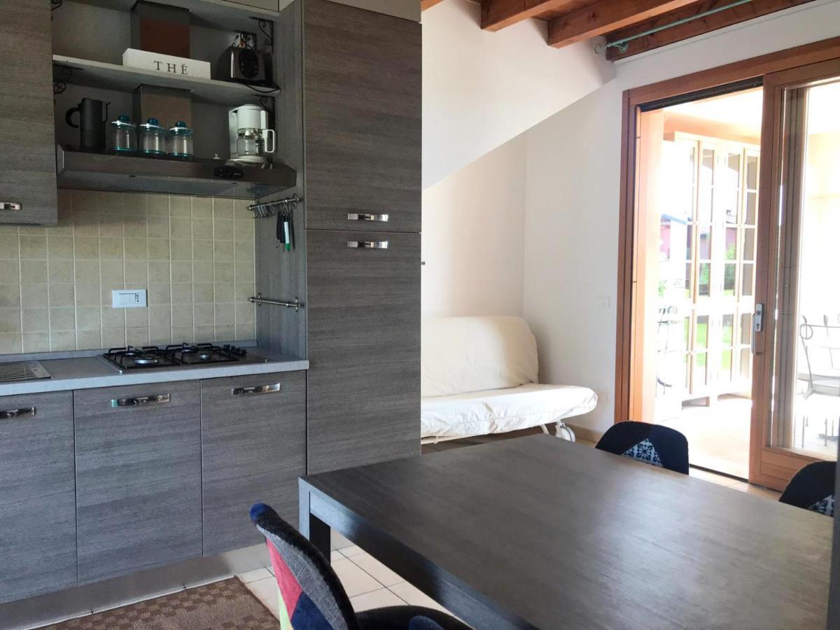 Luxury Apartments - Le Fate - Residence With Pool 마네르바 델 가르다 외부 사진
